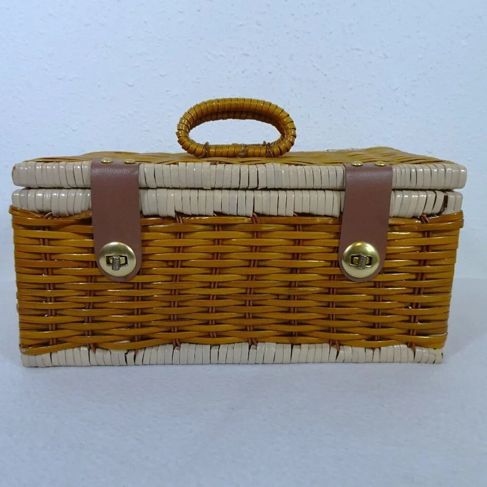 Vintage Wicker Sewing Basket Rectangle Hinged Double Clasp 14x8x7